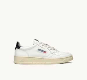 Autry LL22 Medalist Low Sneaker White/Black